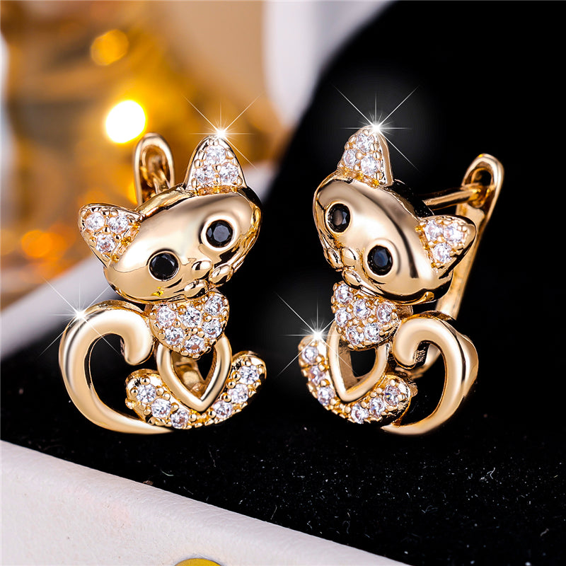 Elegant Sparkling Cat Heart Hoop Earrings - Truly Yours