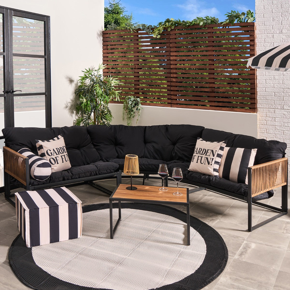 Santorini 5 Seater Corner Sofa Set with Table - Truly Yours