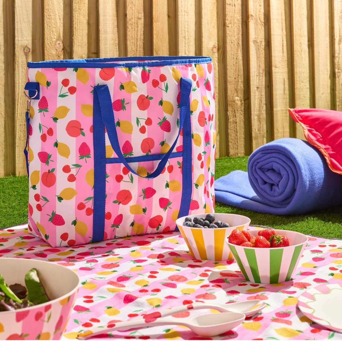 Fruit Print Picnic Bag - Pink - Truly Yours