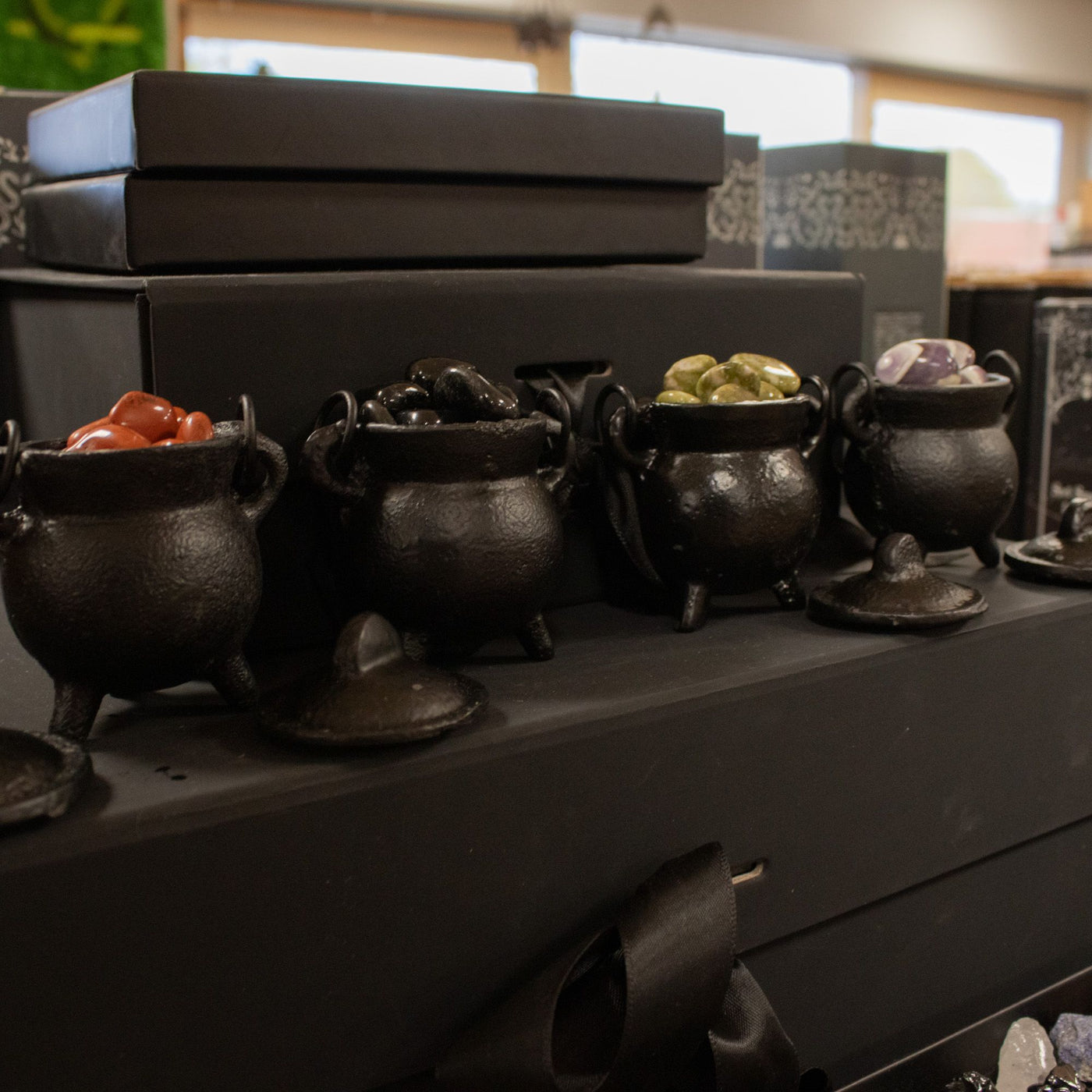 Extra Small Cast Iron Cauldrons 5x7cm - Truly Yours