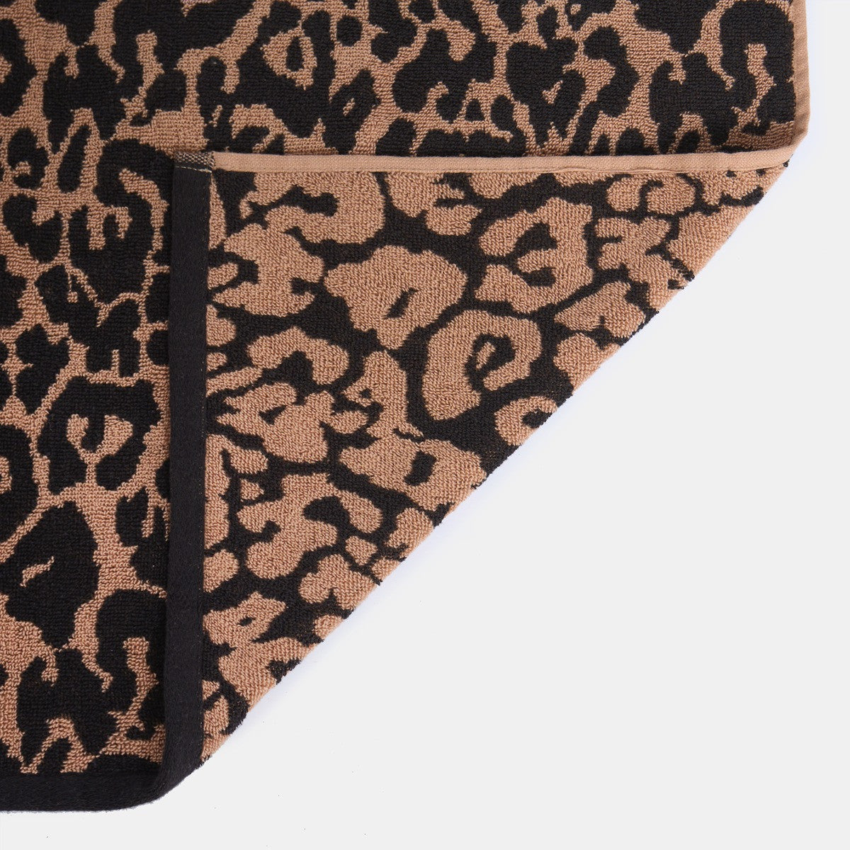 100% Cotton Jacquard Leopard Towel - Natural Towels