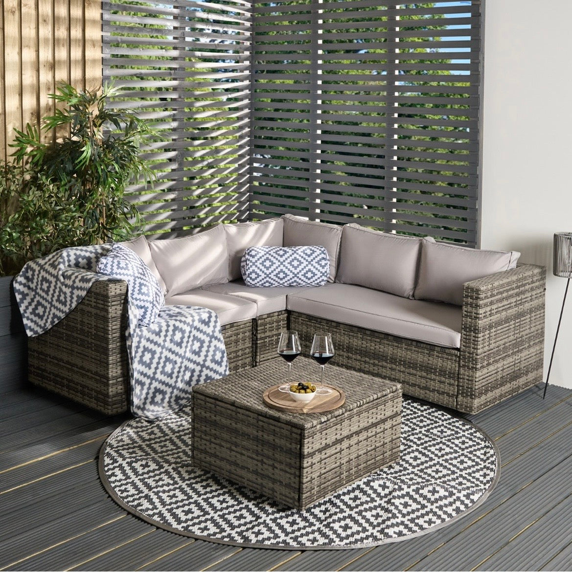 Garden & Patio Furniture - Truly Yours
