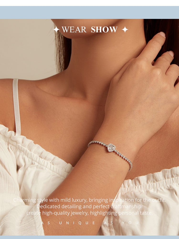 Shining Heart Zircon Bracelet in 925 Sterling Silver