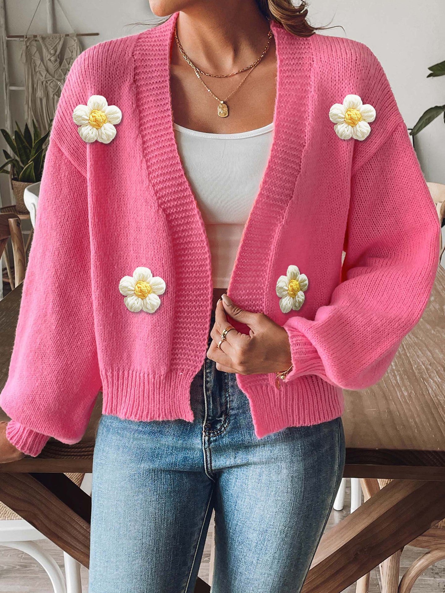Women's Pink Daisy Appliqué Chunky Knit Cardigan