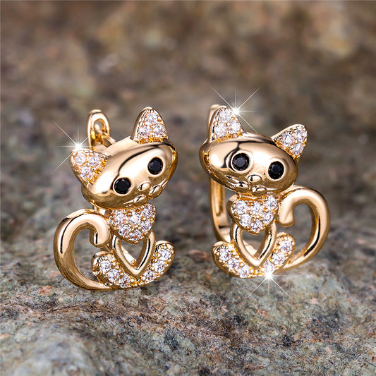 Elegant Sparkling Cat Heart Hoop Earrings - Truly Yours