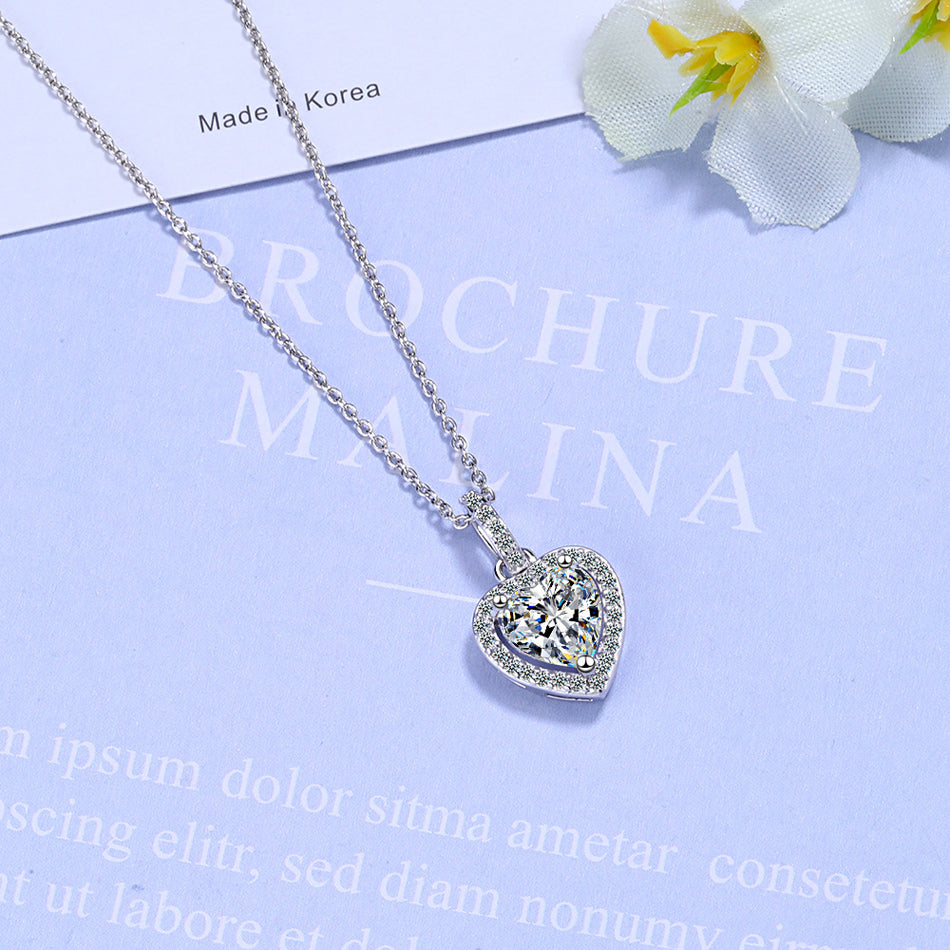 925 Sterling Silver Heart-Cut Zircon Pendant Necklace with Halo Setting