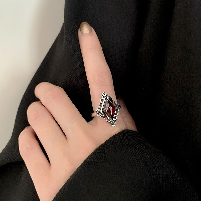 Vintage Garnet Rhombus Adjustable Ring