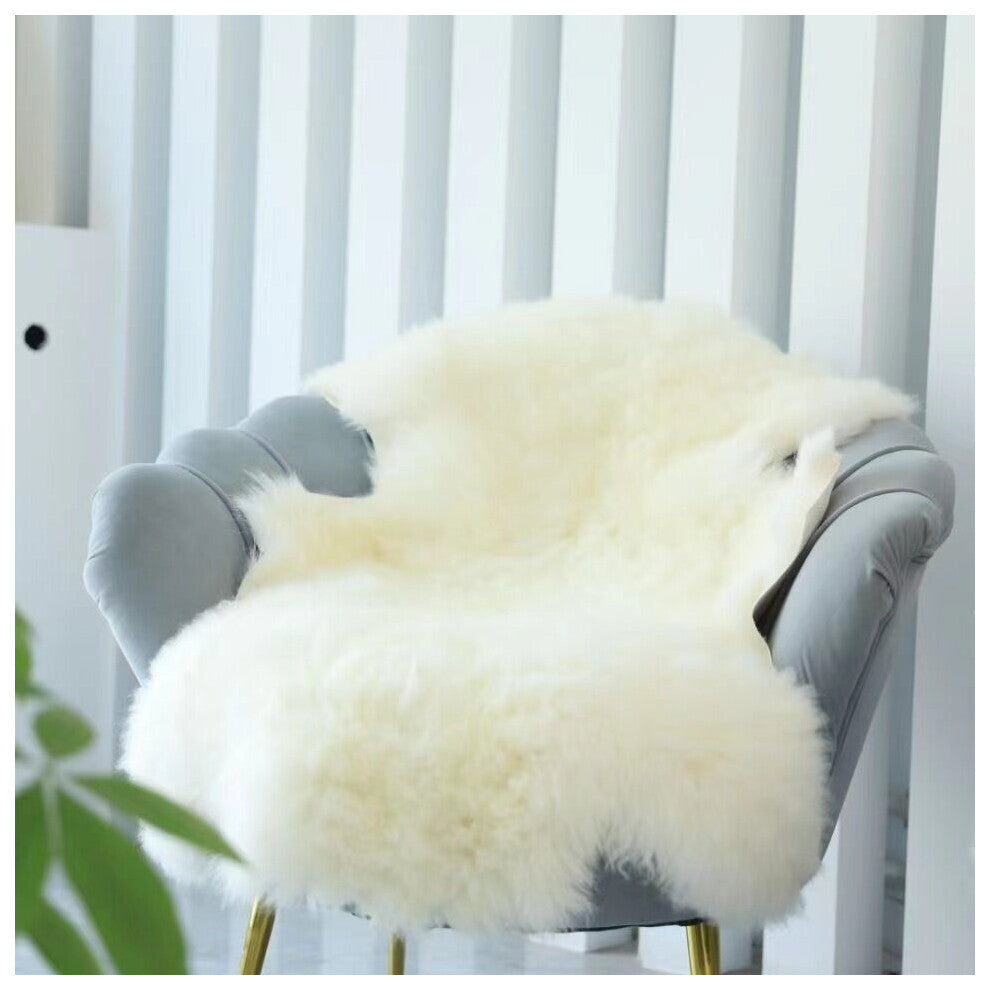 Natural Sheepskin Rug Pelt – Soft Fleece Ivory White