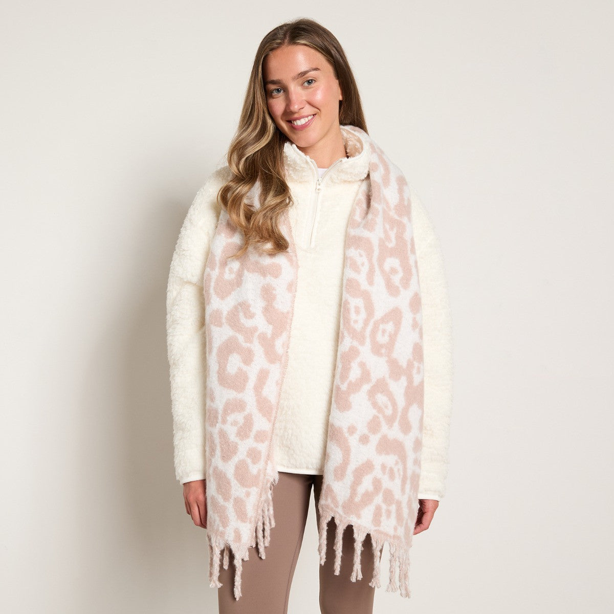 Oversized Leopard Chunky Scarf