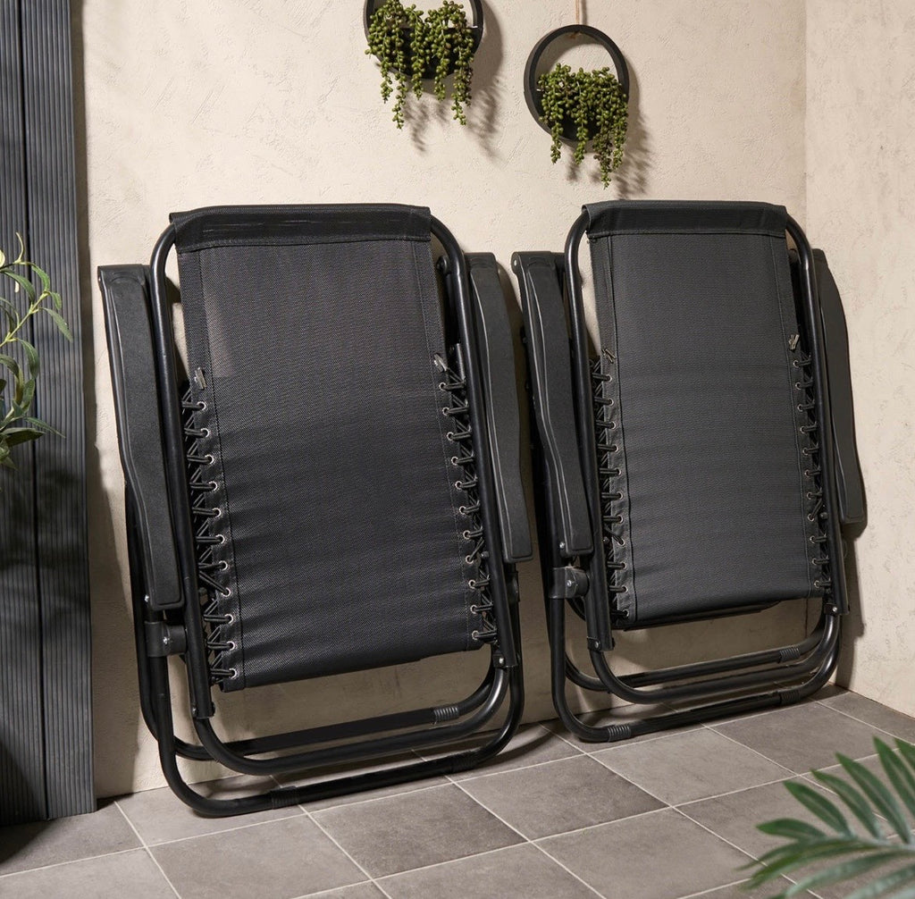 Zero gravity sun loungers - Truly Yours