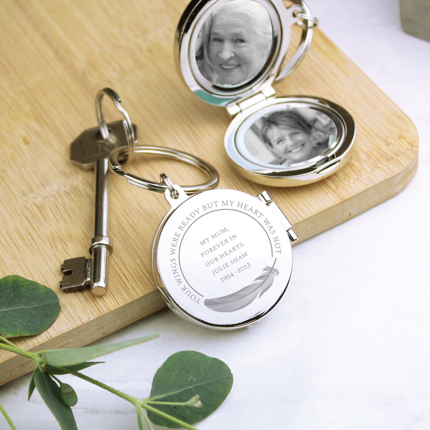 Personalised In Loving Memory Round Photo Keyring - Truly Yours