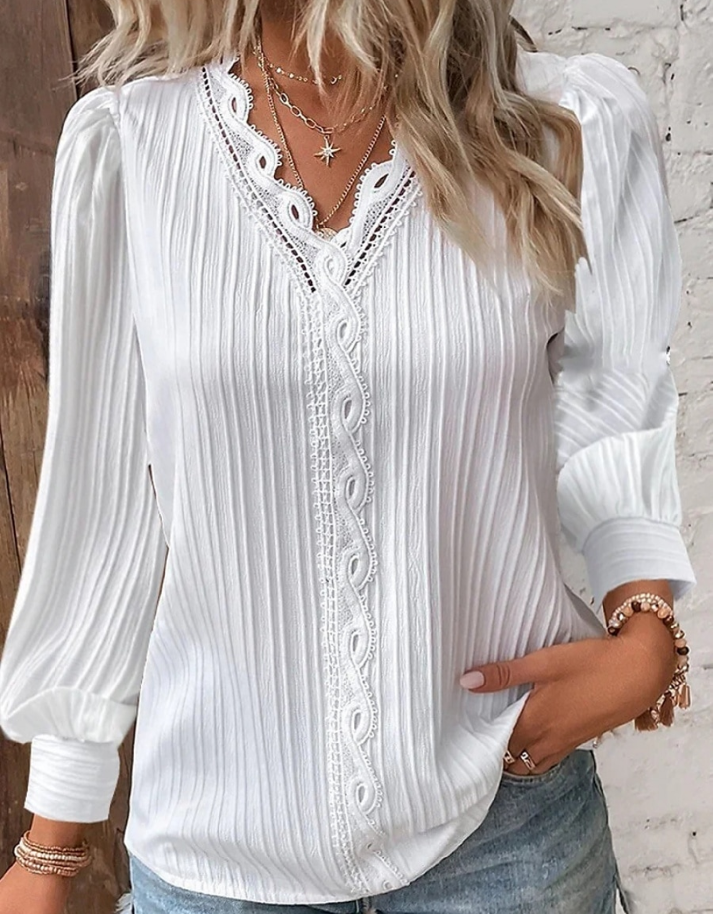 Women's White Lace Trim V-Neck Puff Sleeve Blouse