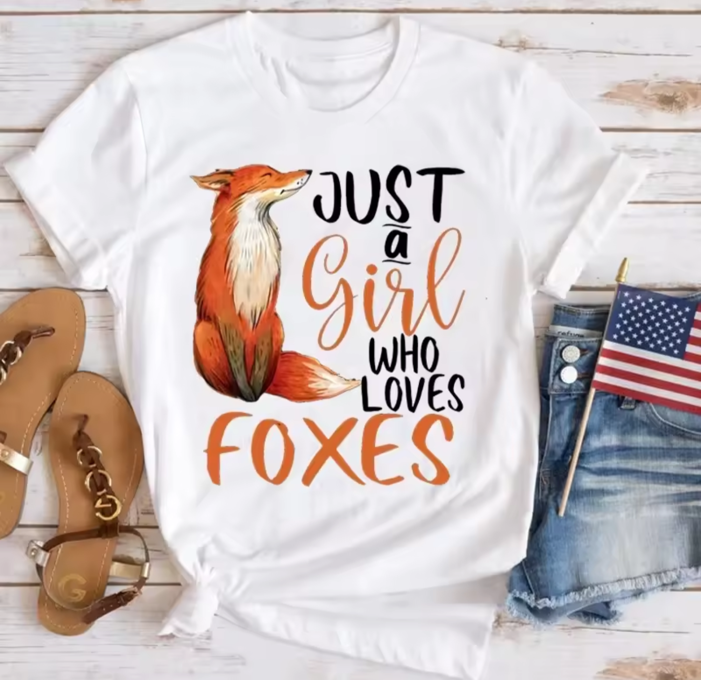 Just a Girl Who Loves Foxes Graphic T-Shirt - Truly Yours