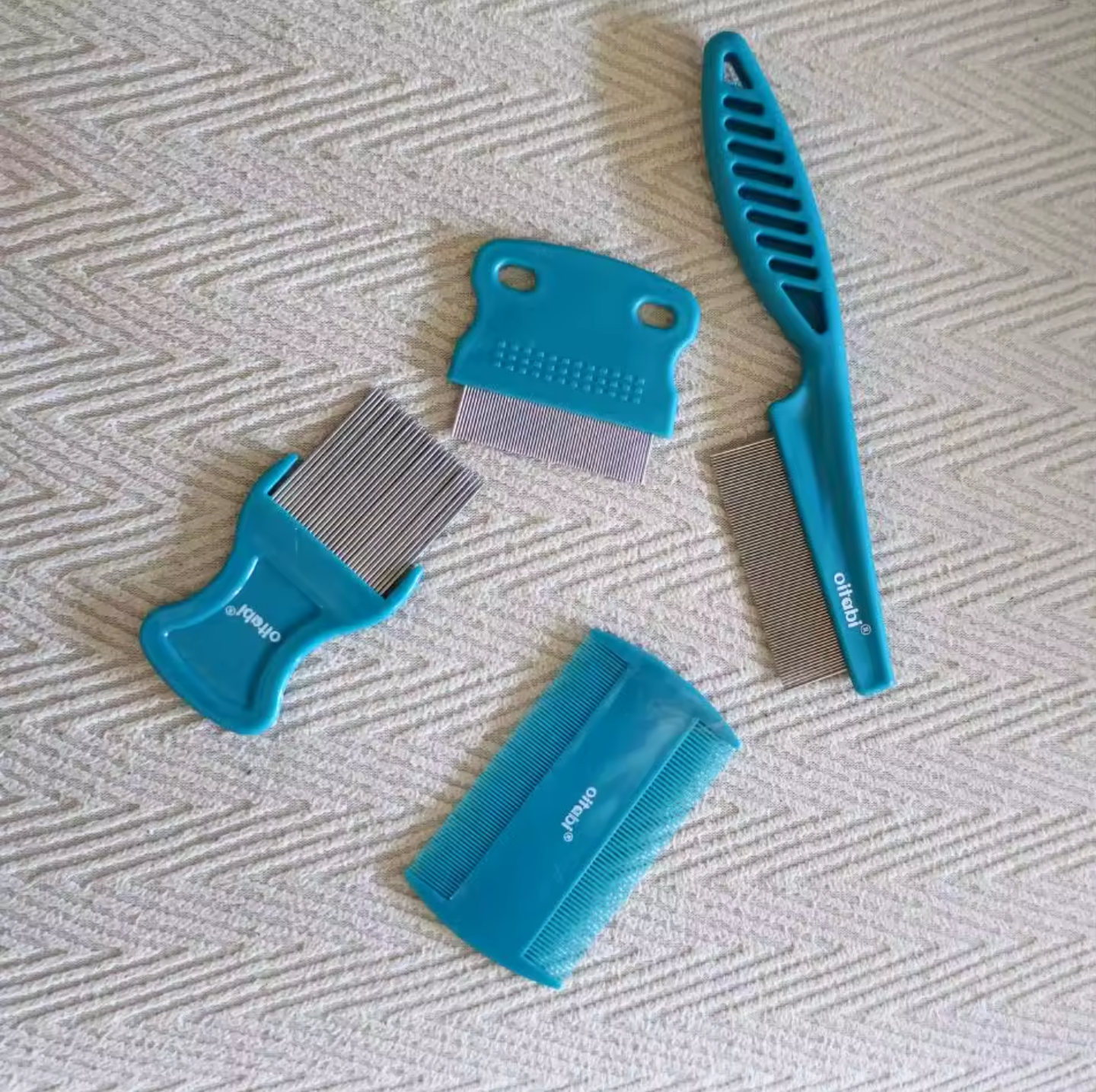 Pet Grooming & Flea Comb Set for Dogs & Cats – Fine Tooth Lice, Flea & Shedding Removal Kit