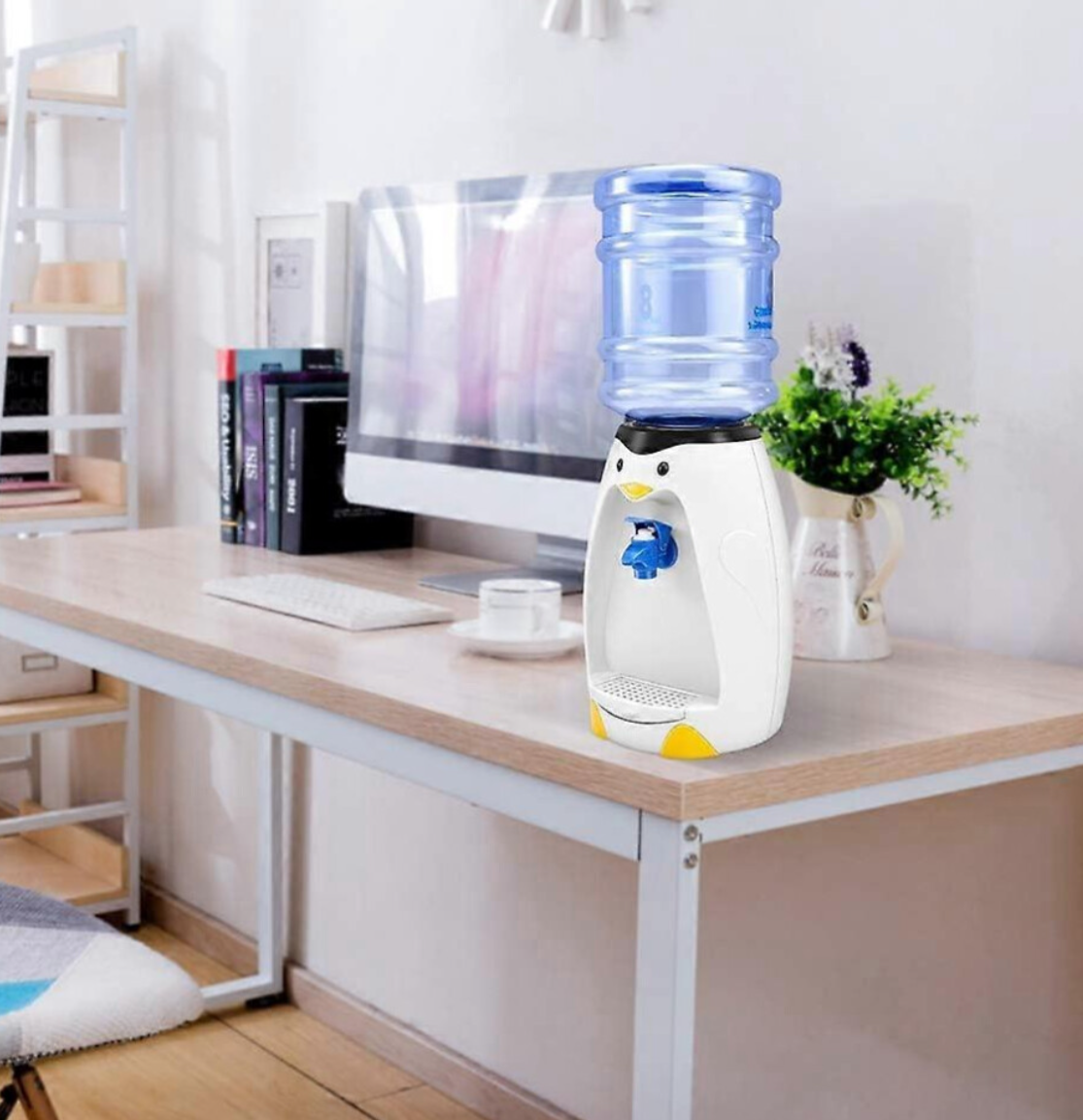 2.5L Cute Penguin Mini Water Dispenser