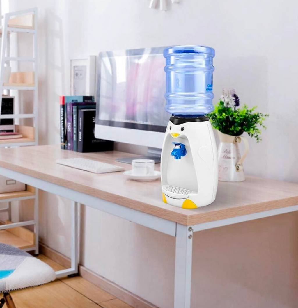 2.5L Cute Penguin Mini Water Dispenser - Truly Yours