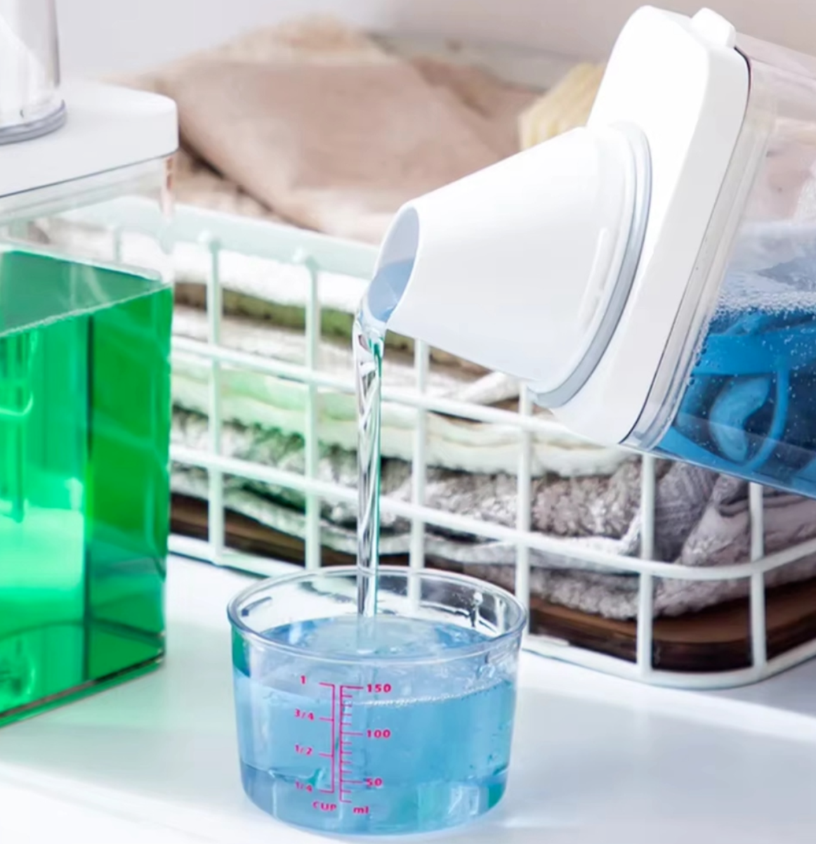 Airtight Laundry Detergent Dispenser with Measuring Cup
