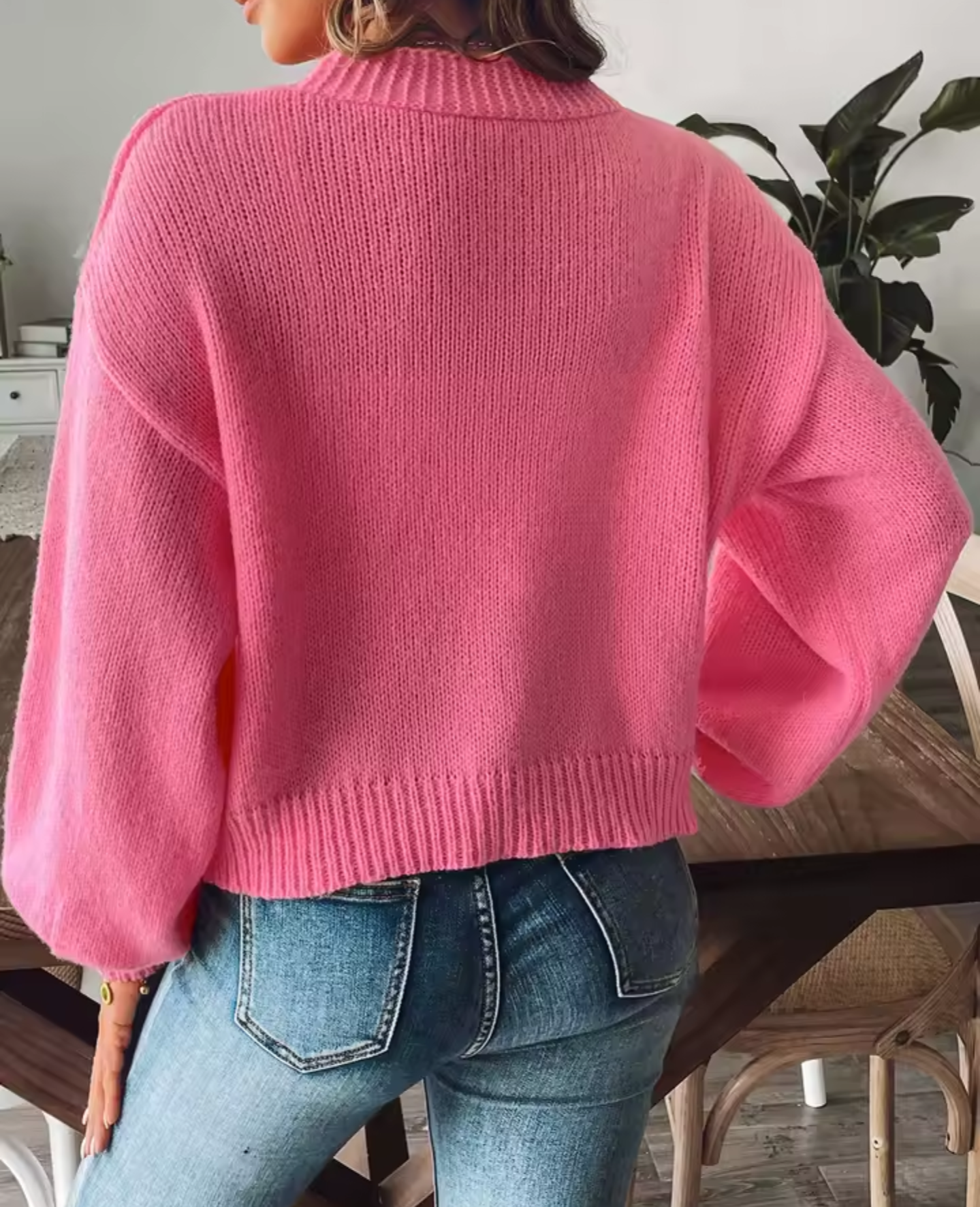 Women's Pink Daisy Appliqué Chunky Knit Cardigan