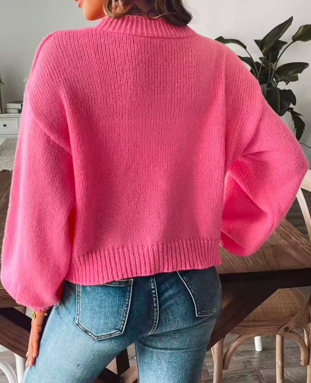 Women's Pink Daisy Appliqué Chunky Knit Cardigan