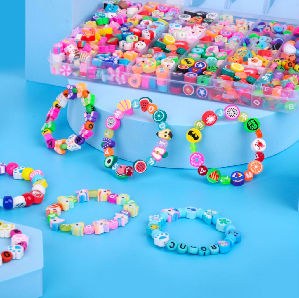 1000 Piece Polymer Clay Bead Bracelet Making Kit – 24 Fun Styles