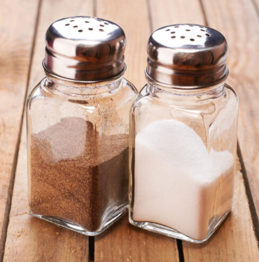GEEZY Glass Salt and Pepper Shaker Set with Metal Tin Storage Holder