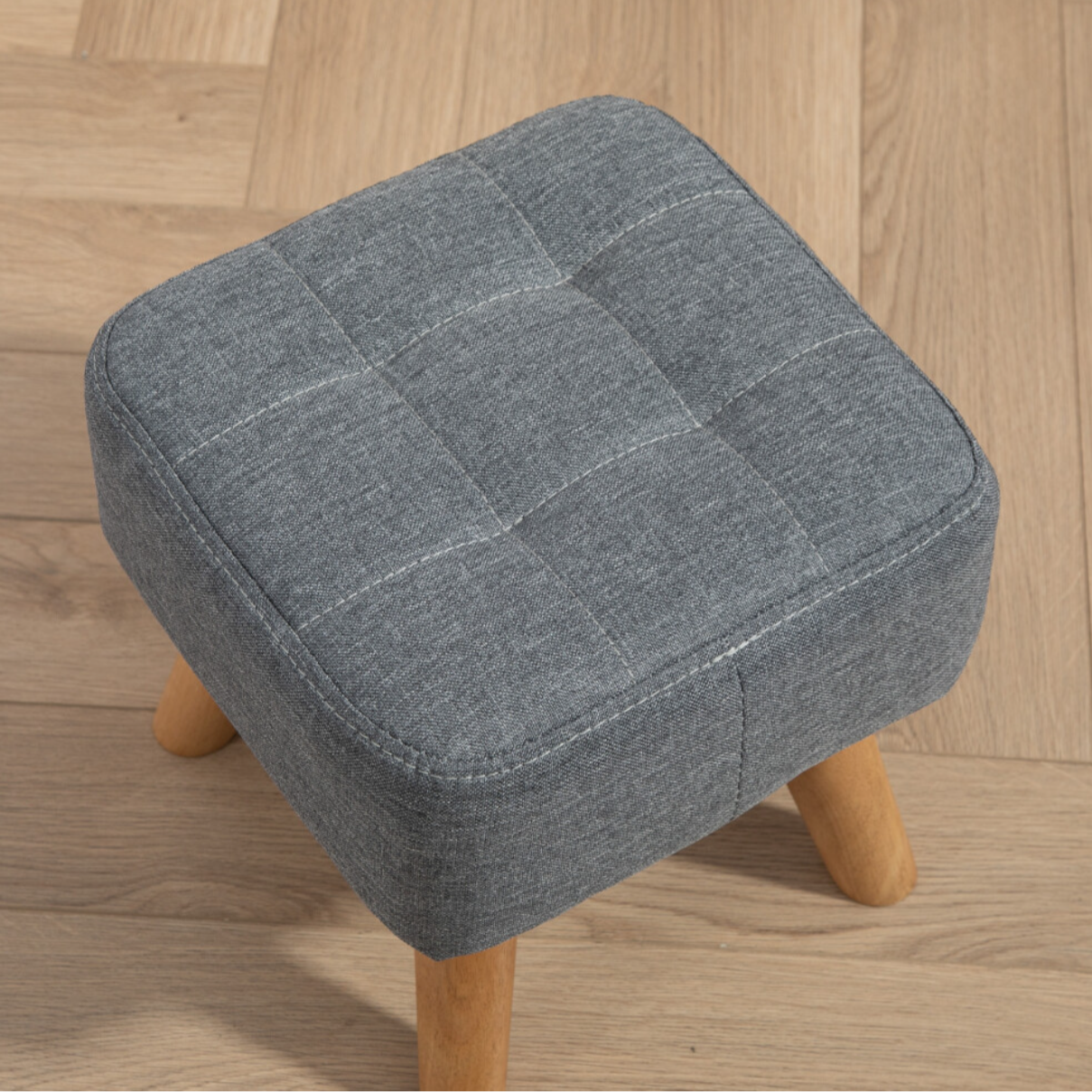 HOMCOM Modern Footstool, Fabric Foot Rest with Rubber Wood Legs, Grey