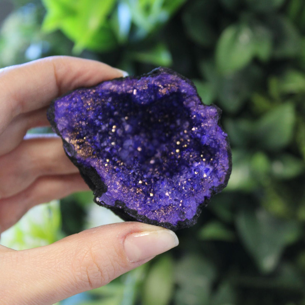 Coloured Calsite Geodes - Black Rock - Turqoise / Purple Coloured Calcite Geodes