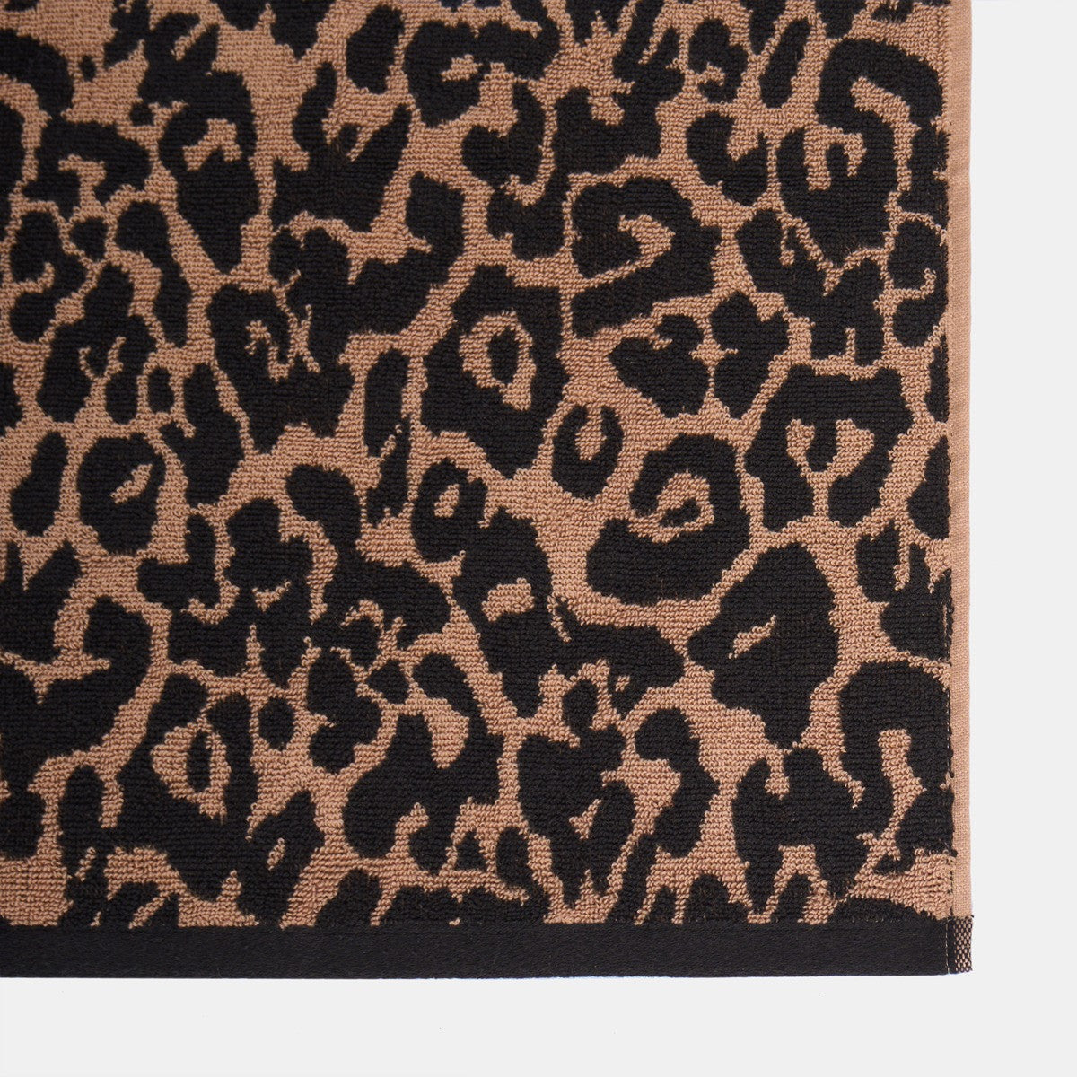 100% Cotton Jacquard Leopard Towel - Natural Towels