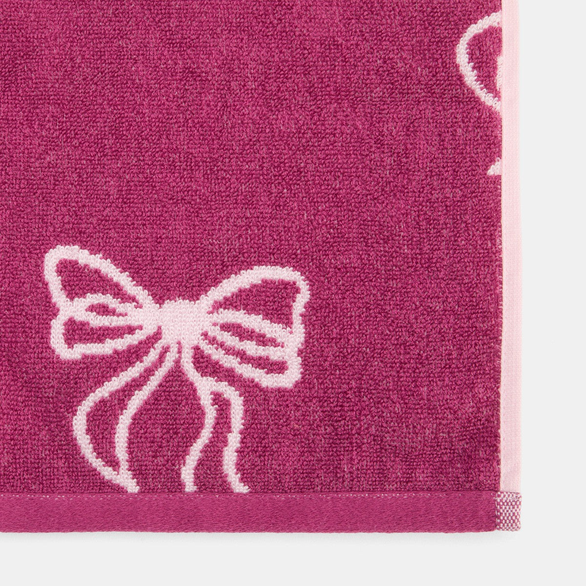 100% Cotton Bow Print Towel - Burgundy