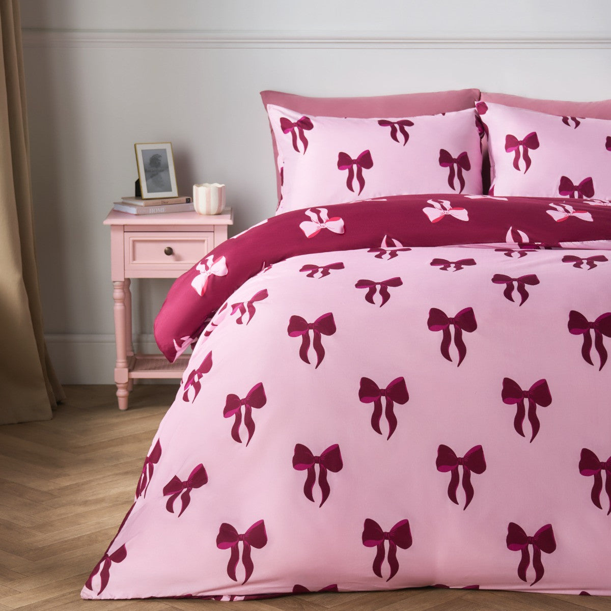 Bow Print Reversible Duvet Cover Set - Burgundy/Pink - Truly Yours
