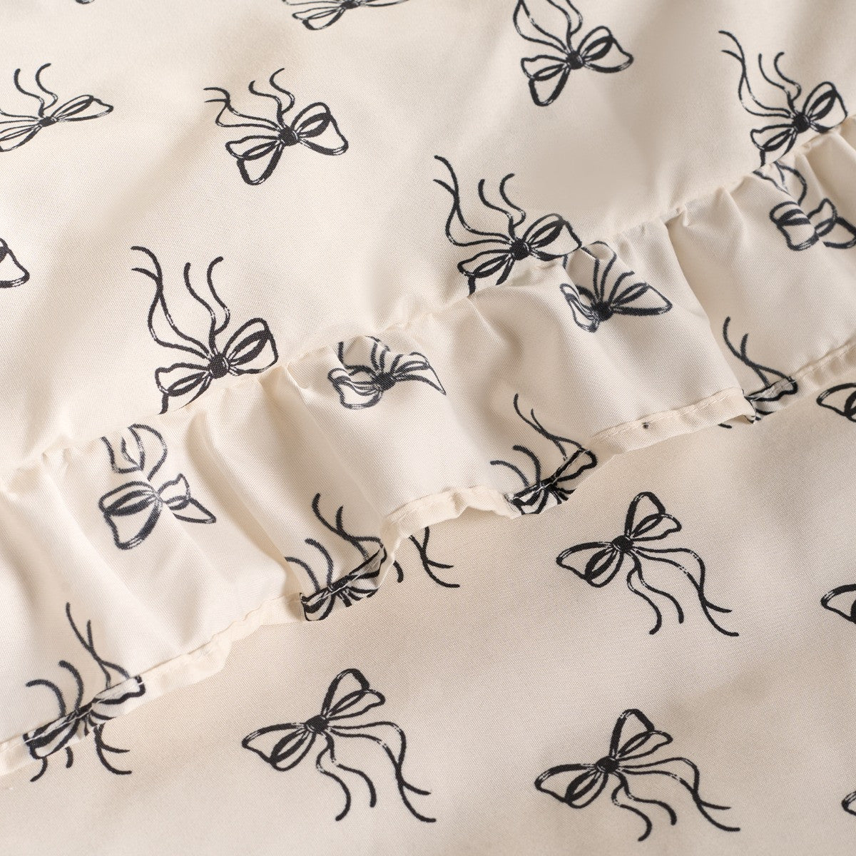 Ditsy Bow Frill Duvet Cover Set - Monochrome - Truly Yours