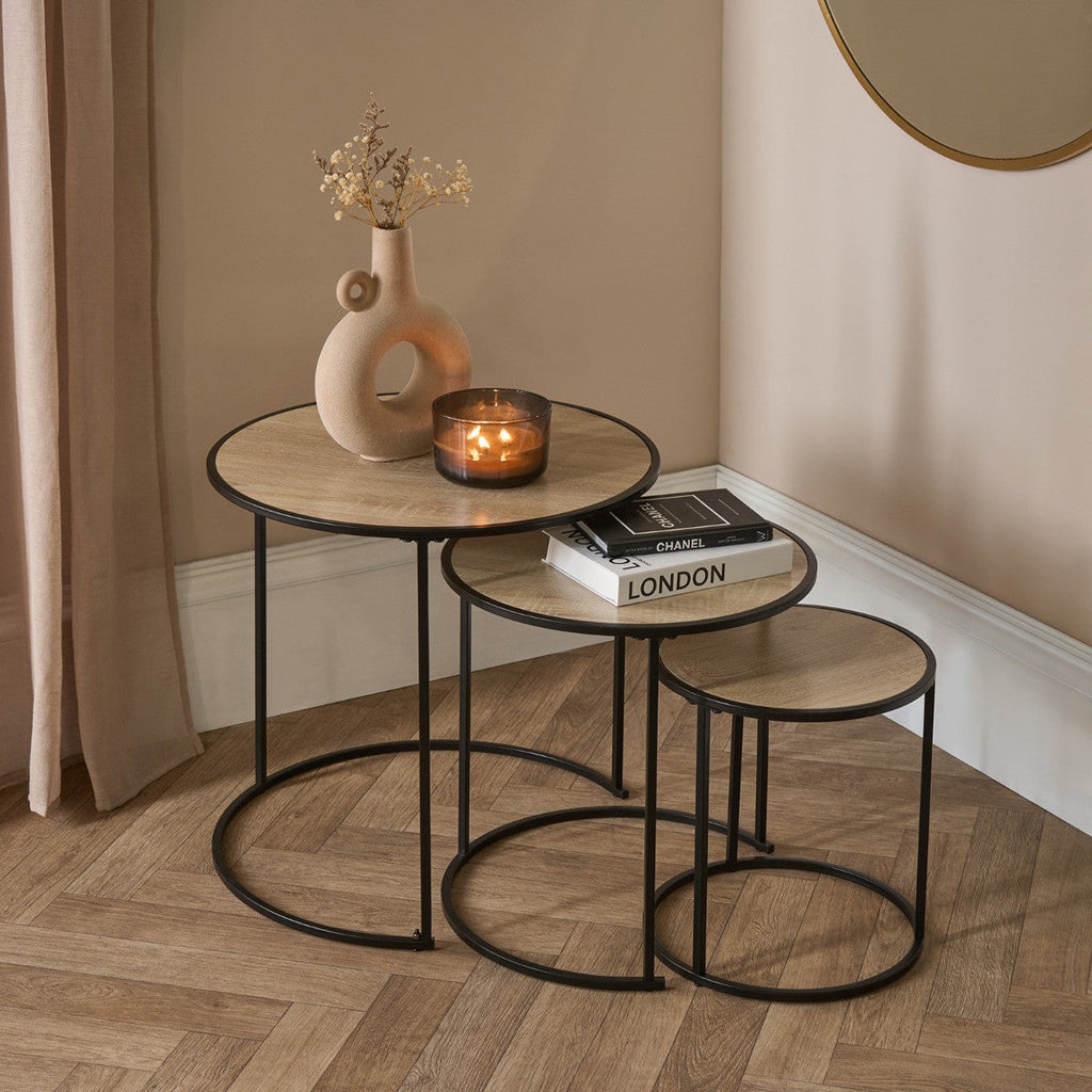 Manhattan Nest of 3 Round Side Tables - Light Wooda Tables