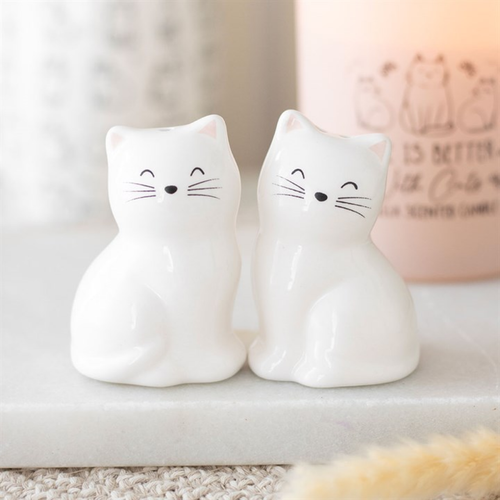 White Cat Shaped Salt and Pepper Shakers Salt and pepper pots