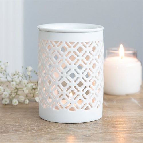 Matte Lattice Cut Oil Burner