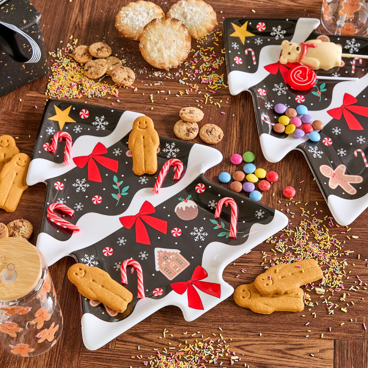 2 Pack Christmas Tree Shaped Platters - Black