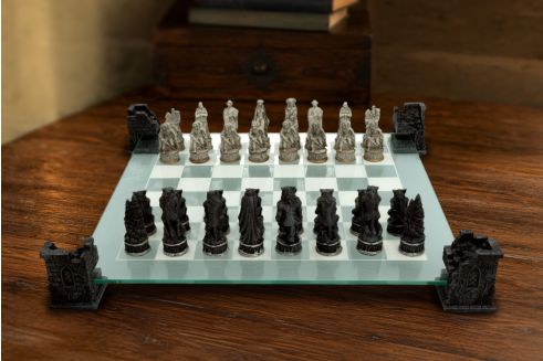 Vampire & Werewolf Chess Set 43cm