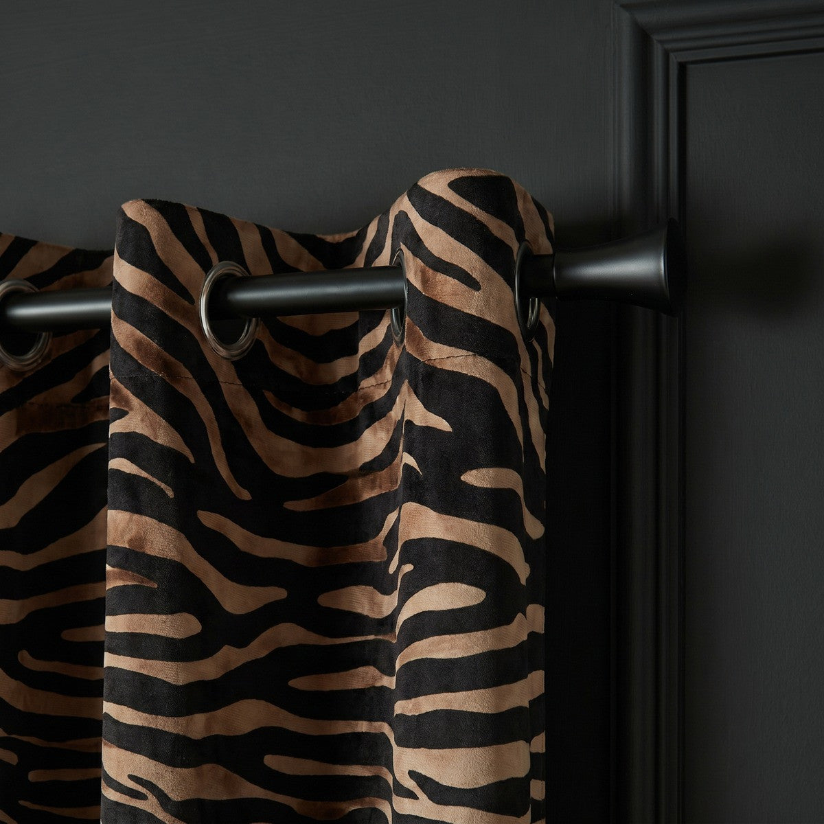 Zebra Print Eyelet Velvet Blackout Curtain - Black